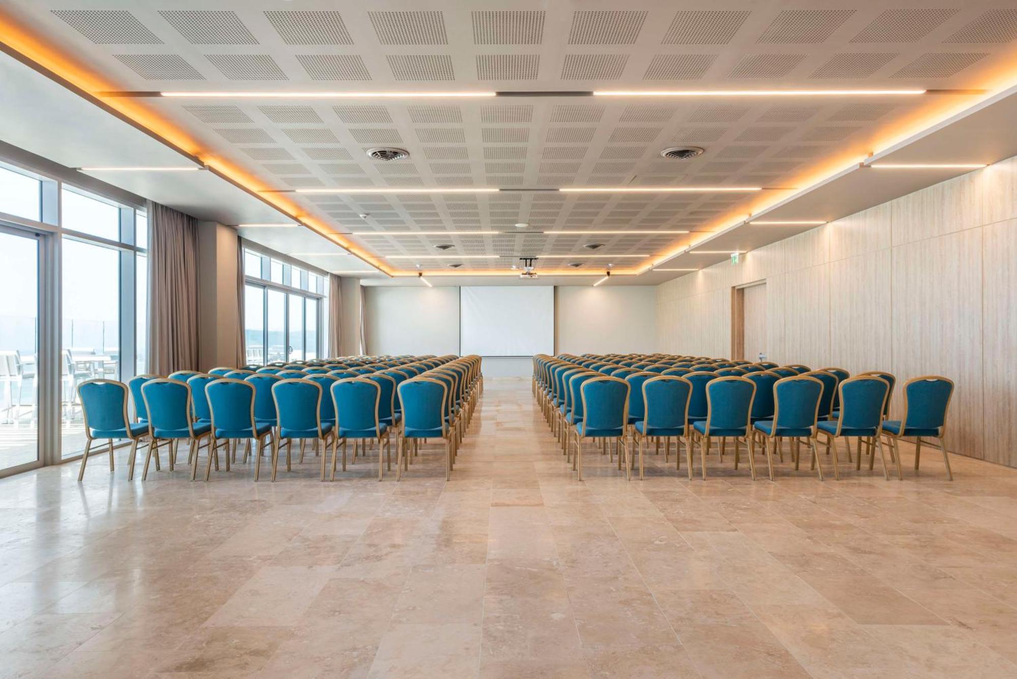 Готель Hilton Santa Marta Екстер'єр фото