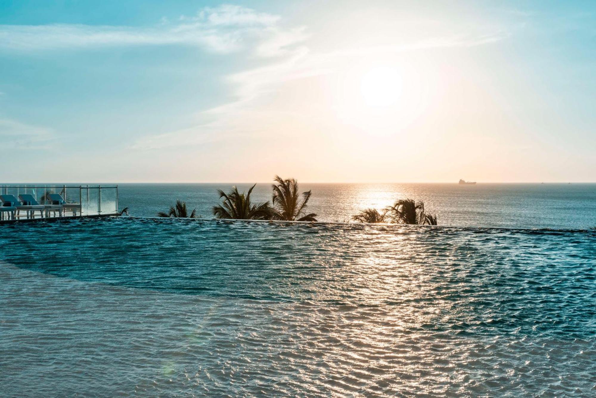 Готель Hilton Santa Marta Екстер'єр фото