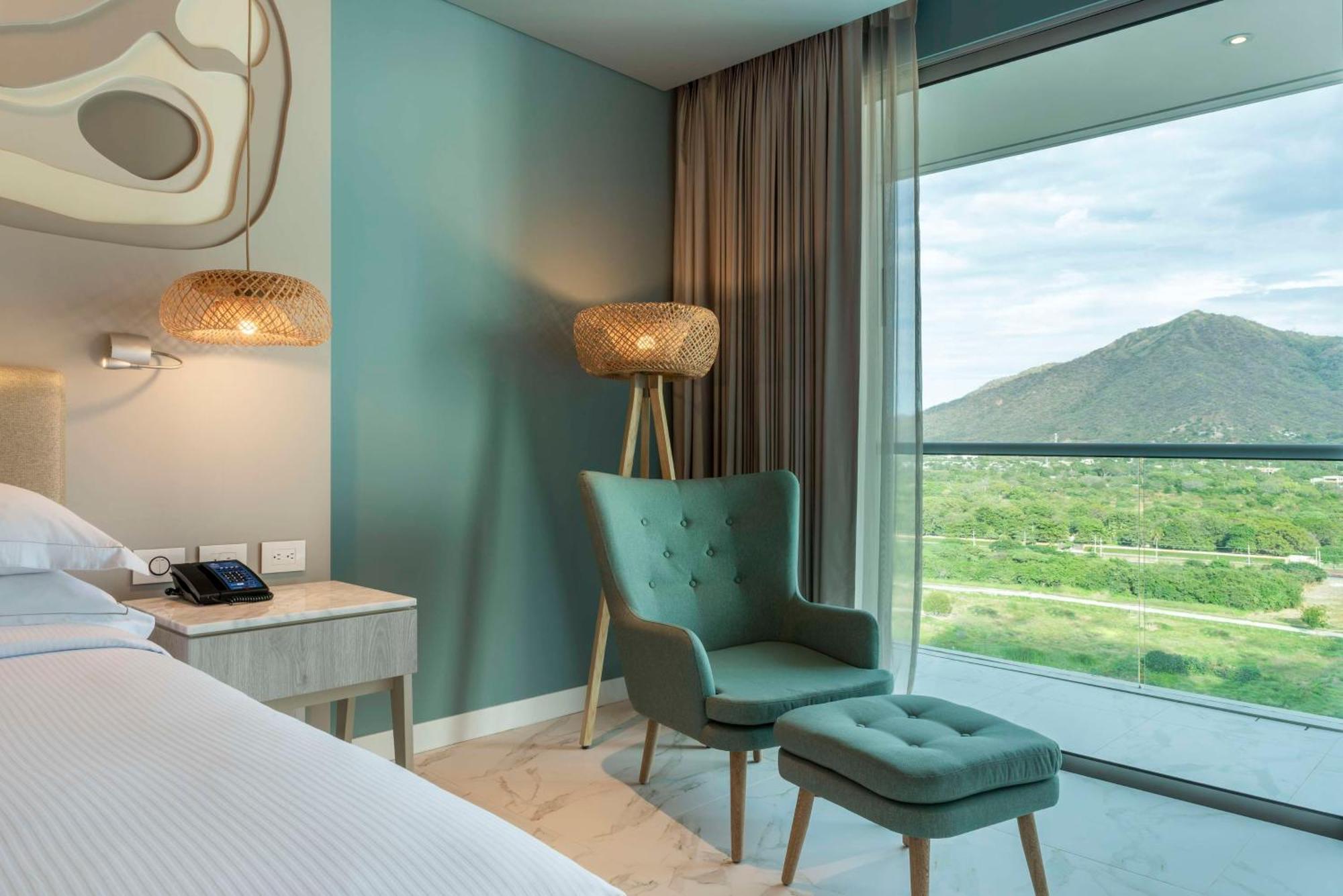 Готель Hilton Santa Marta Екстер'єр фото